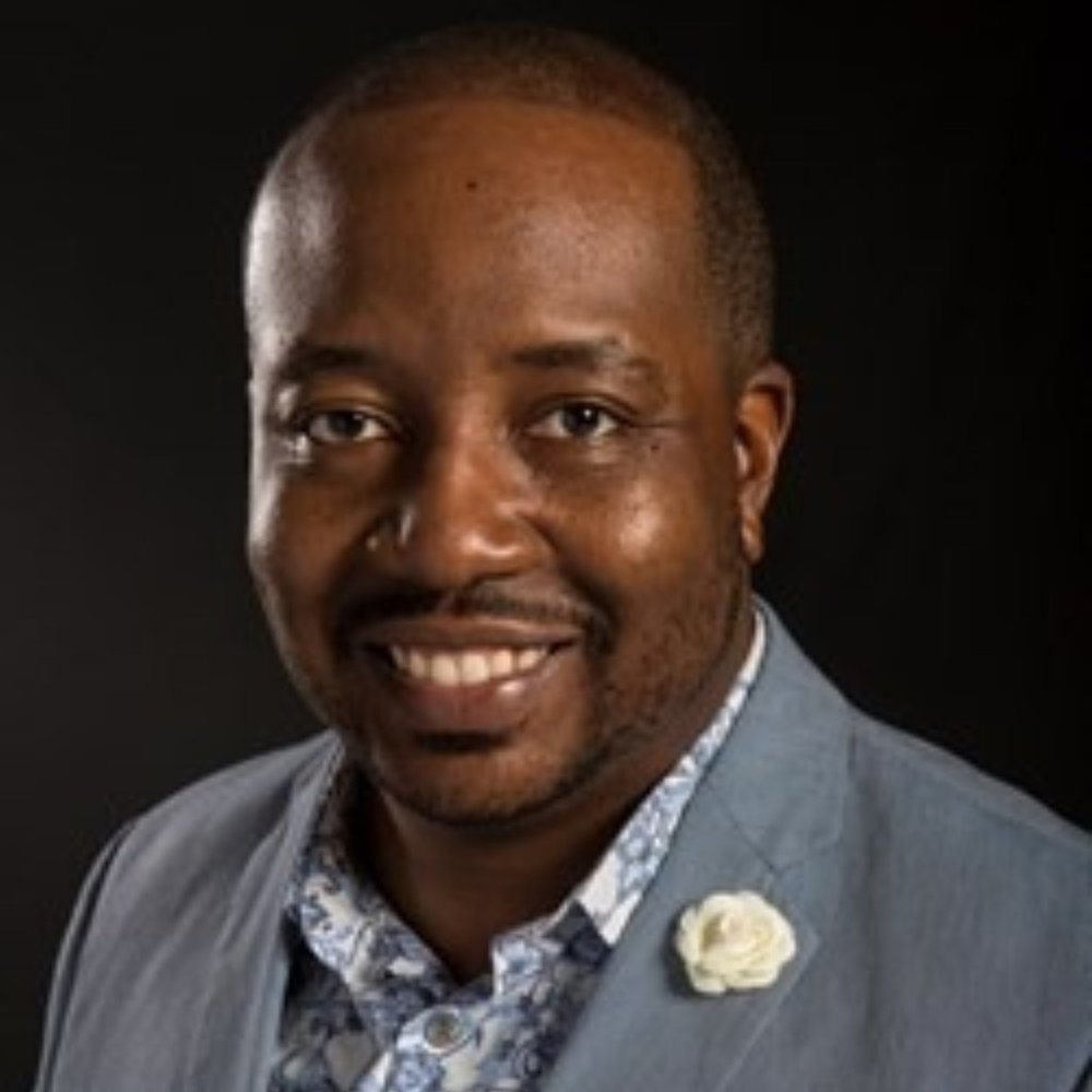 Meet your Posher, Lamont